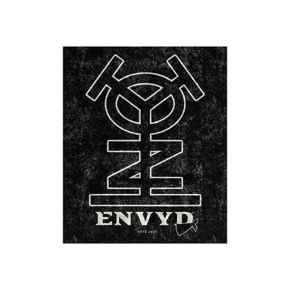 Stylish Velvet Blanket - "ENVYD l YONA" Design