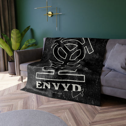 Stylish Velvet Blanket - "ENVYD l YONA" Design